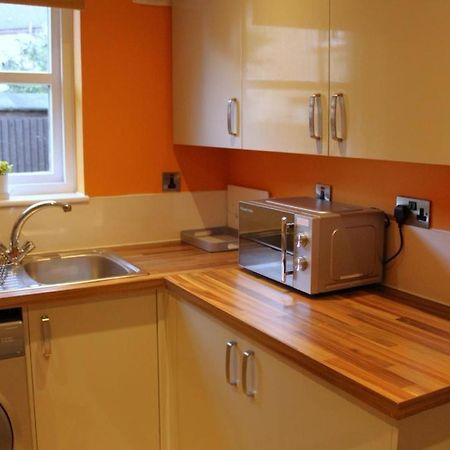 Cheery Craigie Ground Floor Apartment Perth Exterior photo