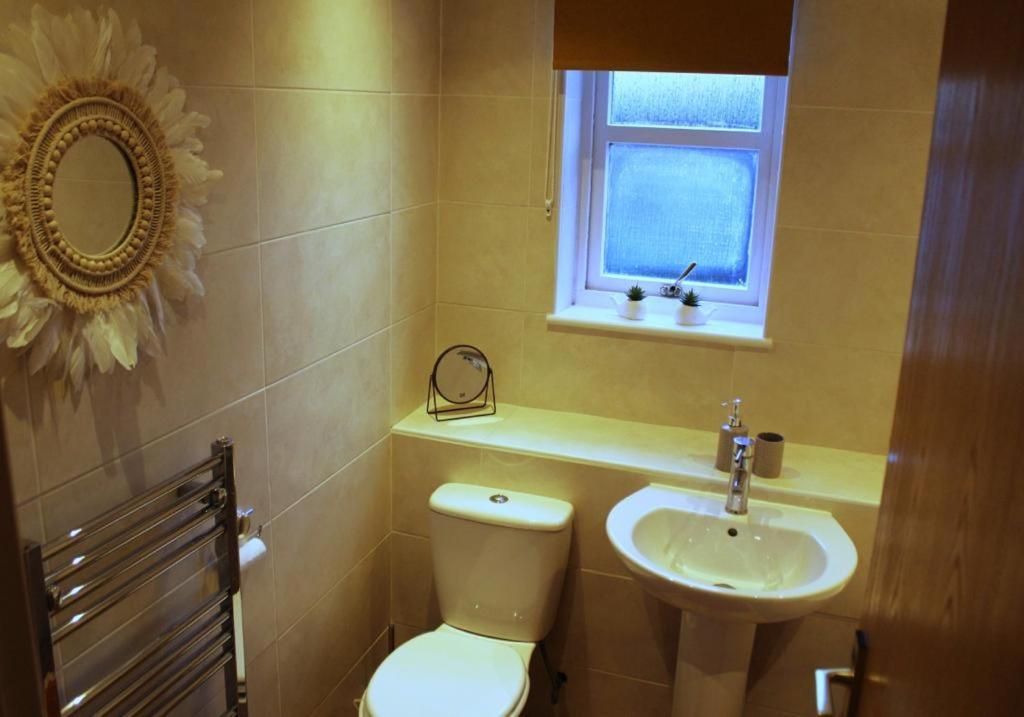 Cheery Craigie Ground Floor Apartment Perth Exterior photo